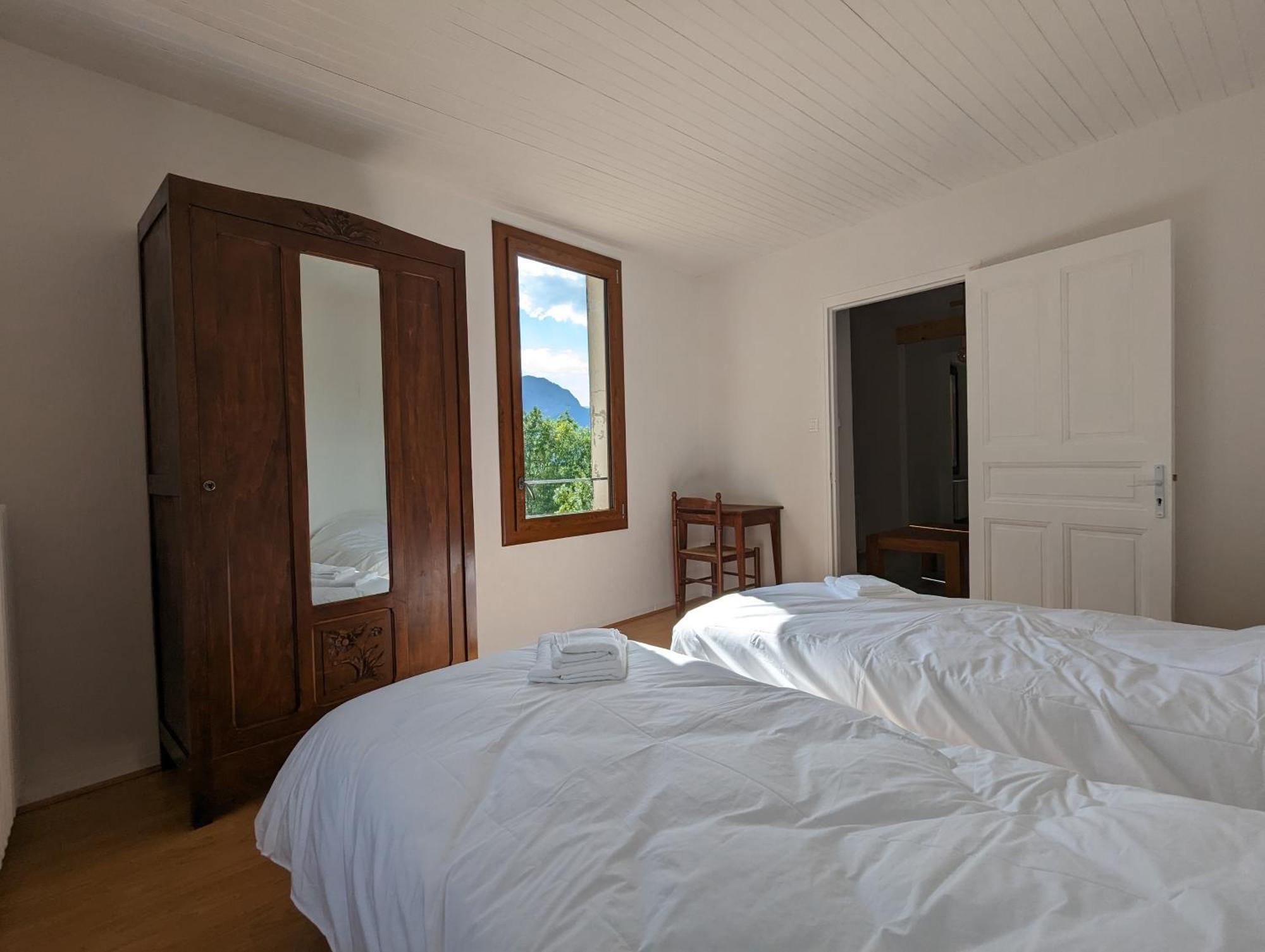 Gite Loubet Saint-Jacques-en-Valgodemard Kamer foto